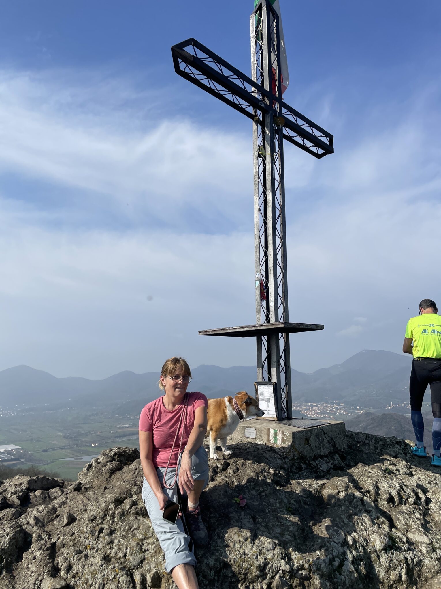 Monte Ceva über Battaglia Hufeisenwanderung