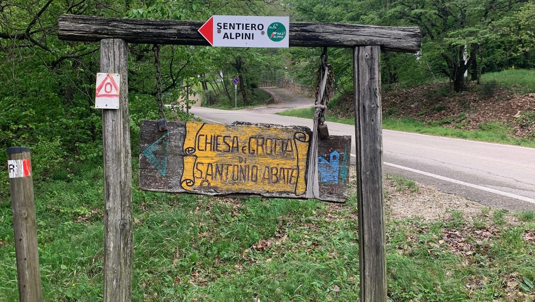 Colli Euganei Wanderung zu der Grotte San Antonio Abate