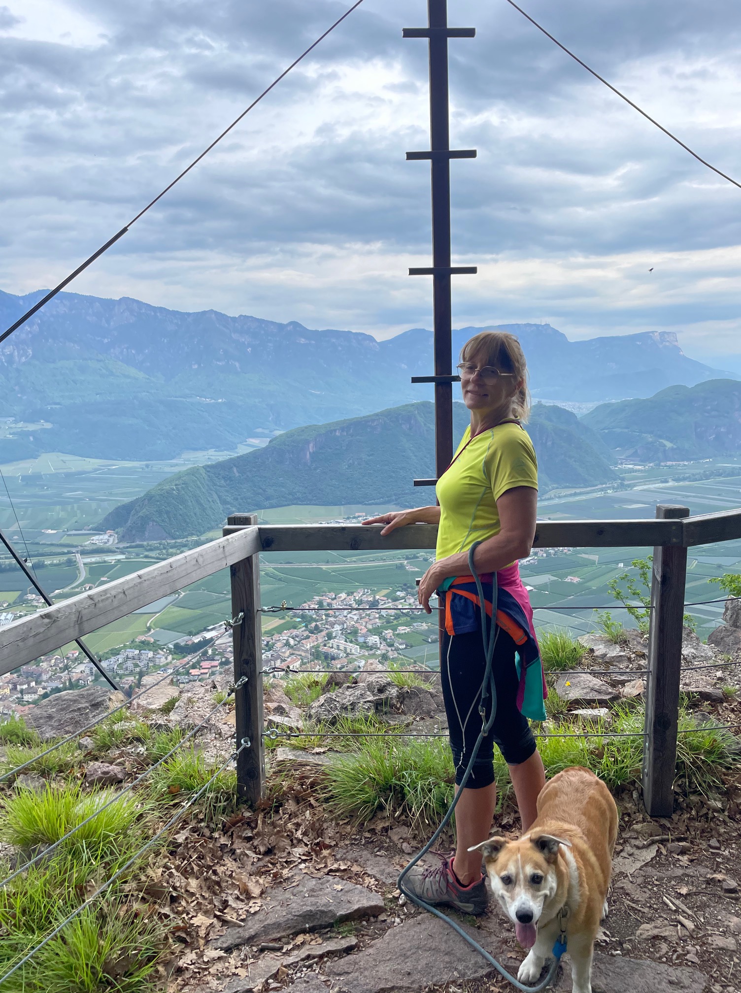 Auer : Über die Kotznloatr zur Leiterburg 656m, nach Kalditsch,Montan, Schwarzenbach und zurück.